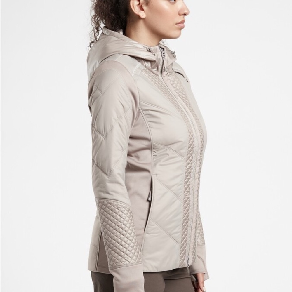 ATHLETA Women’s Hooded Rock Ridge Primaloft Jacket Excellent Condition M